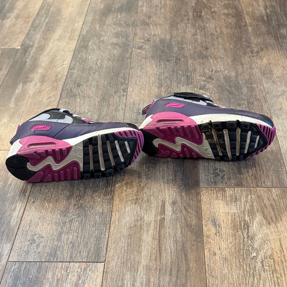 Nike Air Max Sneakers - Pink, Purple, and Black - Picture 8 of 8